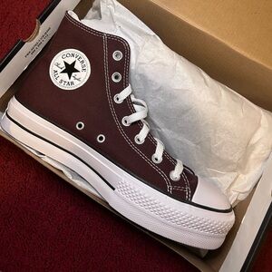 Brand New Brown Platform Converse - Size 9 women’s